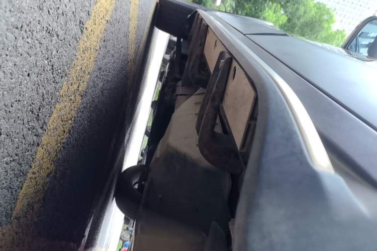 Used Haval H6 2015 Sport Edition 1.5T Automatic Two-Wheel Drive Luxury Model Left Side Sill