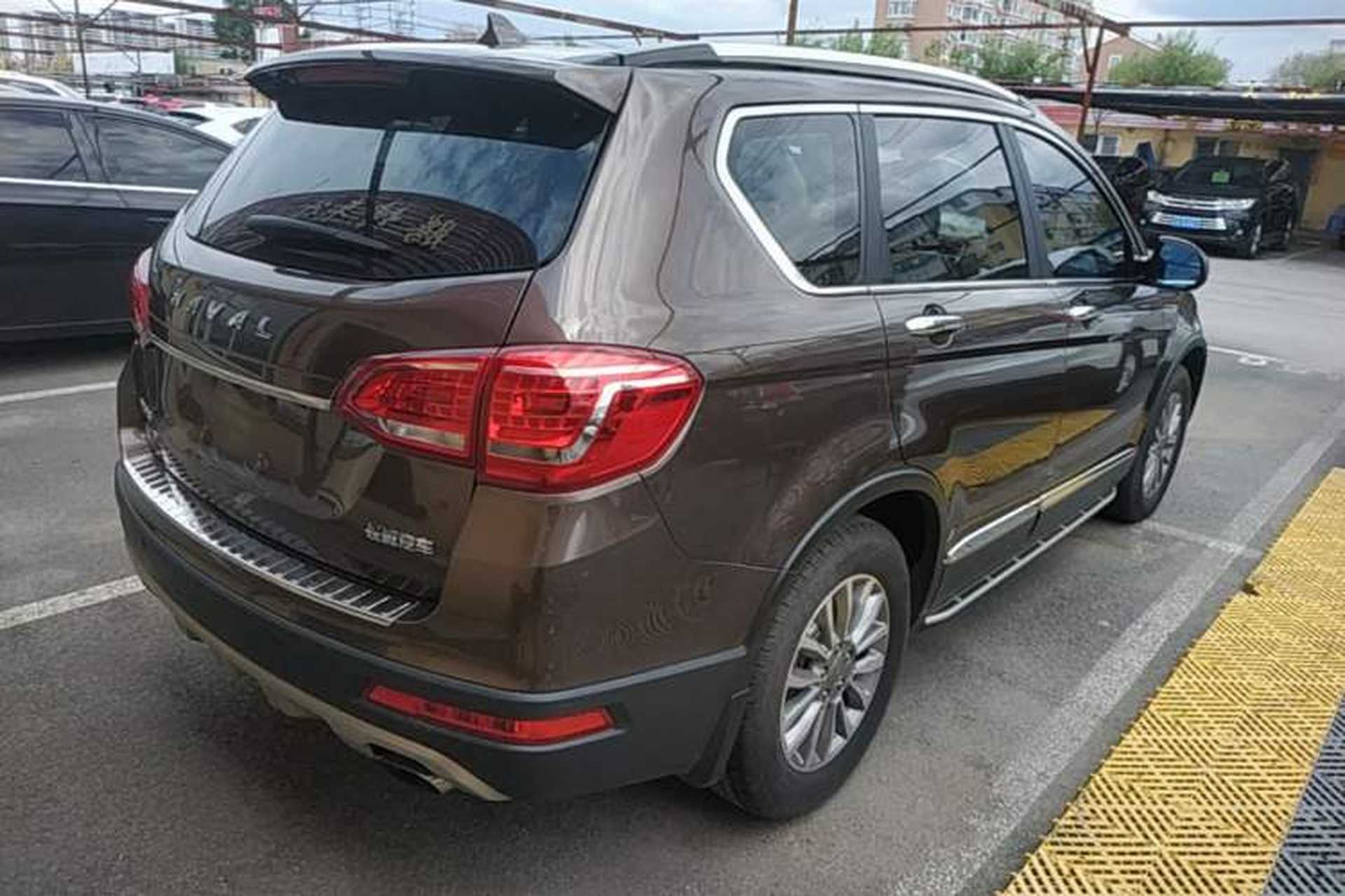 Used Haval H6 2015 Sport Edition 1.5T Automatic Two-Wheel Drive Luxury Model Rear Right 45 Deg
