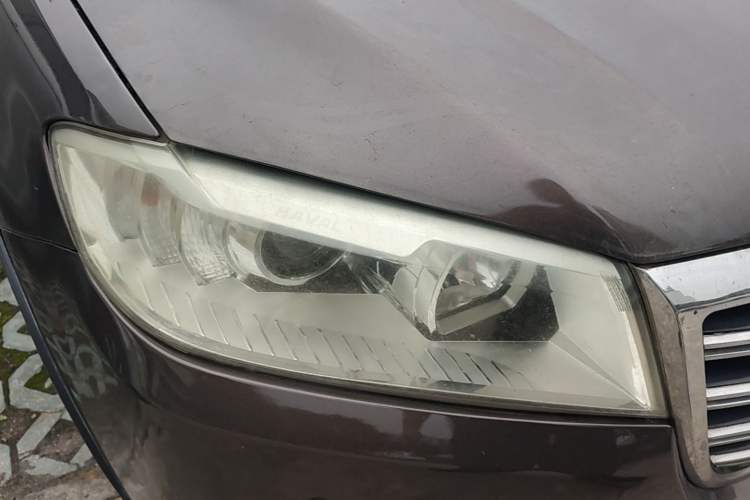 Used Haval H6 2015 Sport Edition 1.5T Automatic Two-Wheel Drive Luxury Model Right Front Headlight
