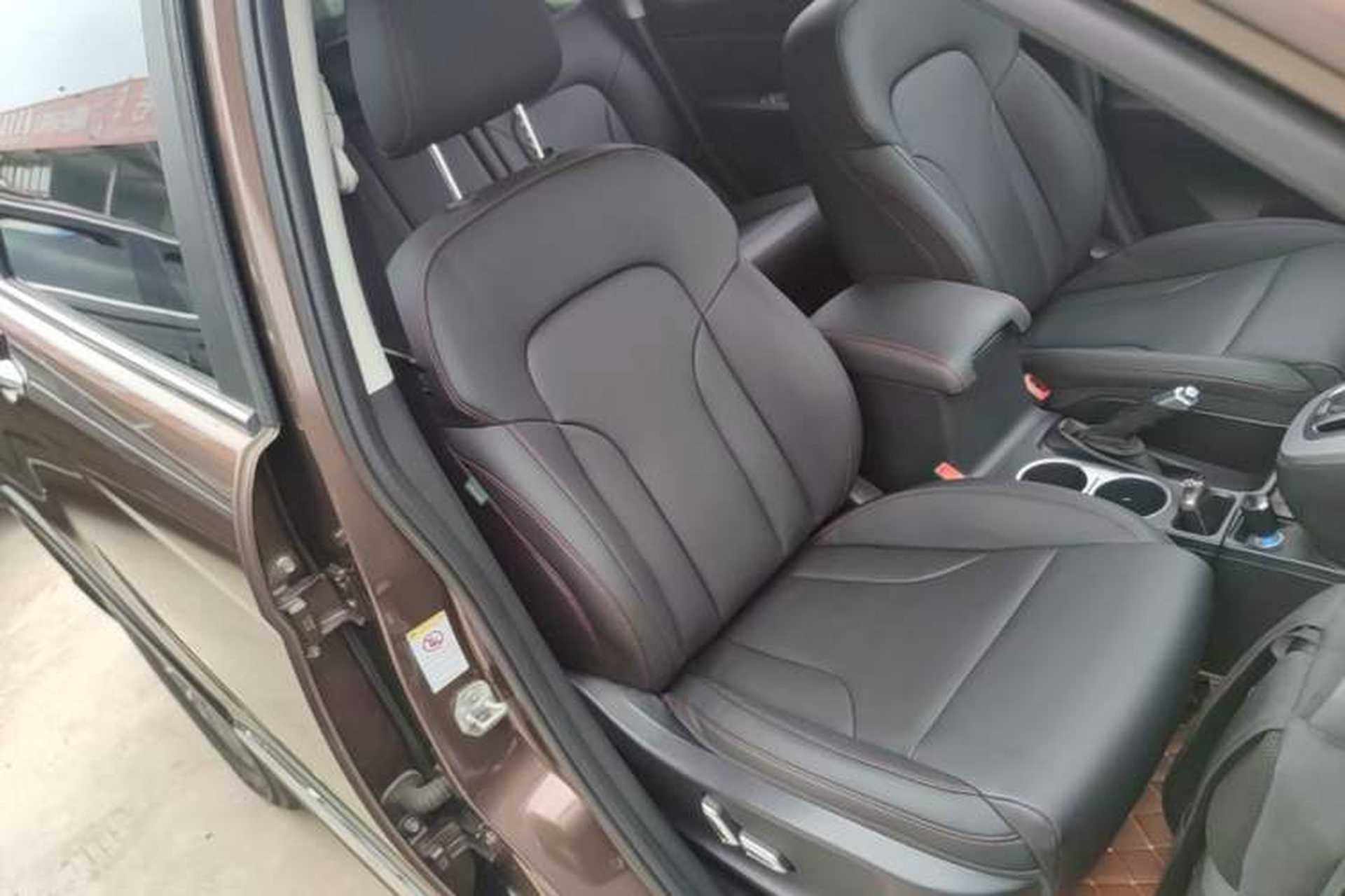 Used Haval H6 2015 Sport Edition 1.5T Automatic Two-Wheel Drive Luxury Model Right Front Seat