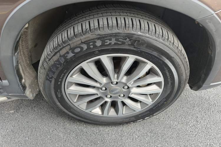 Used Haval H6 2015 Sport Edition 1.5T Automatic Two-Wheel Drive Luxury Model Right Front Wheel Hub