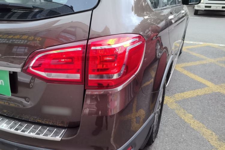 Used Haval H6 2015 Sport Edition 1.5T Automatic Two-Wheel Drive Luxury Model Right Rear Taillight