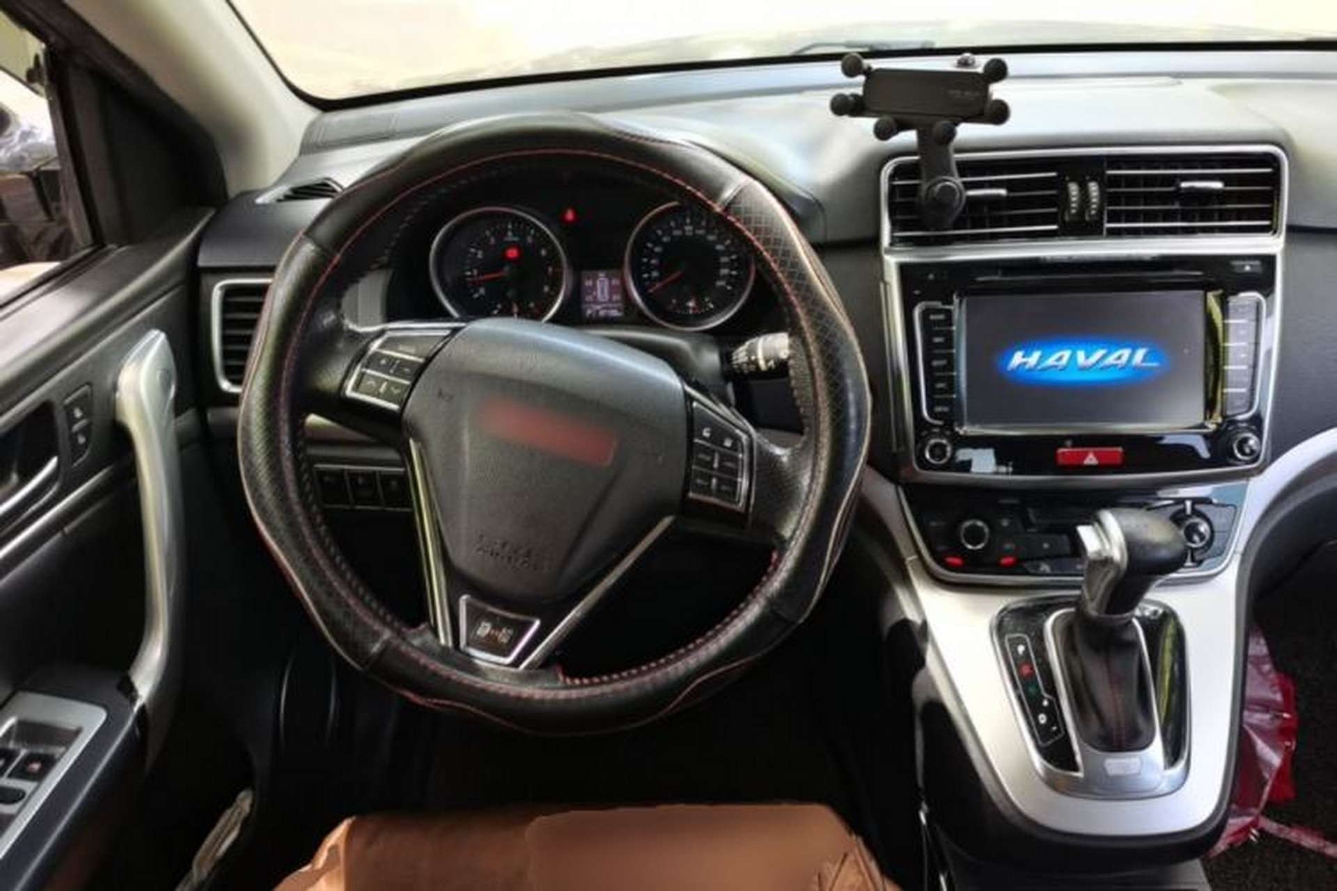 Used Haval H6 2015 Sport Edition 1.5T Automatic Two-Wheel Drive Luxury Model Steering Wheel