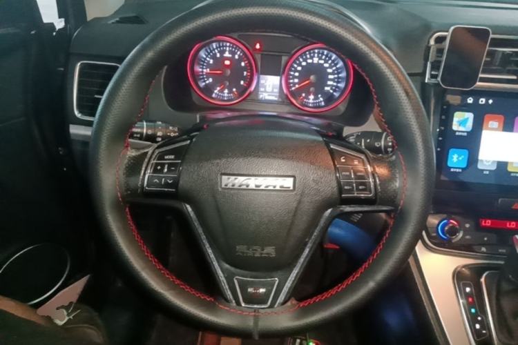 Used Haval H6 2015 Sport Edition 1.5T Automatic Two-Wheel Drive Luxury Model Steering Wheel