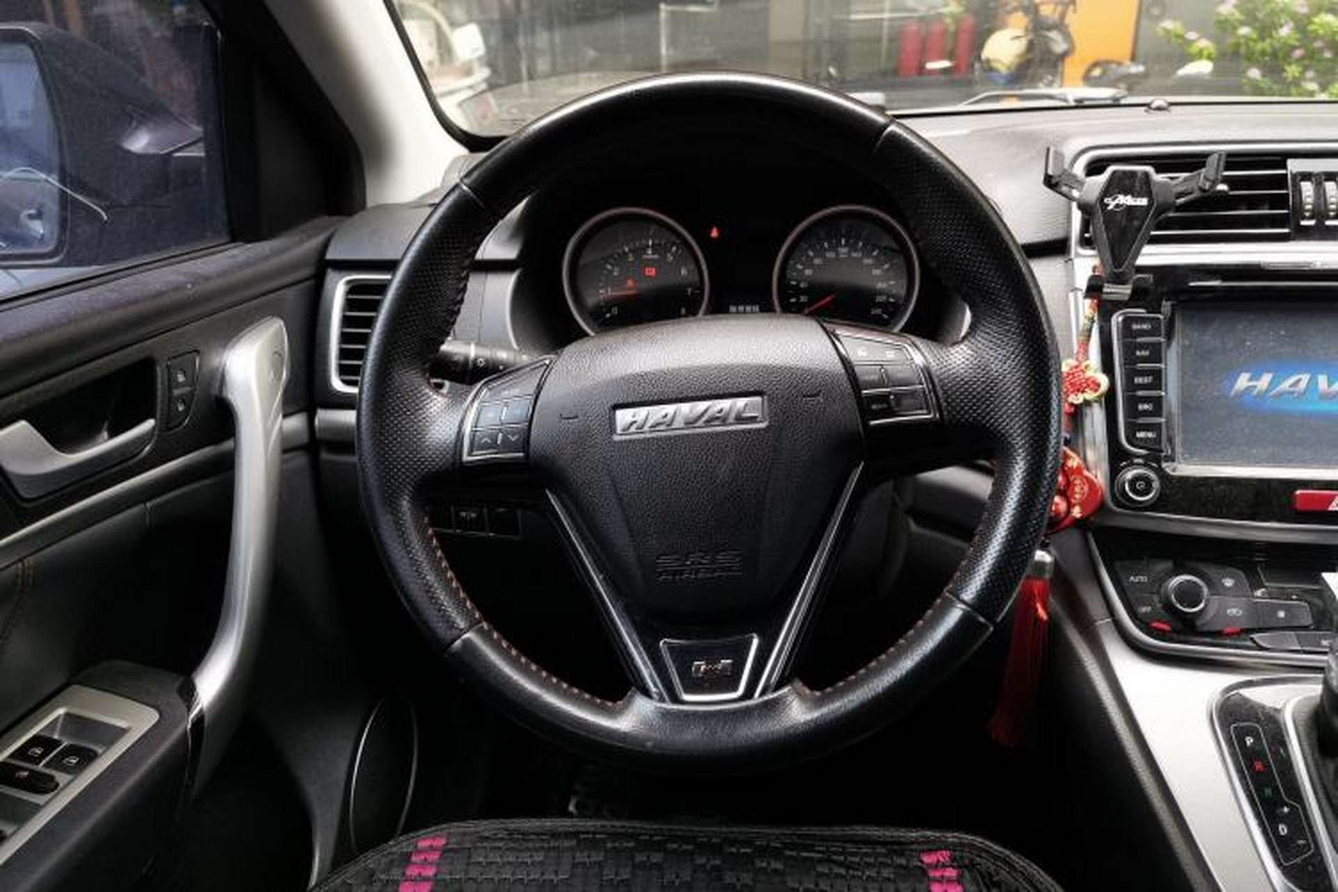 Used Haval H6 2015 Sport Edition 1.5T Automatic Two-Wheel Drive Luxury Model Steering Wheel