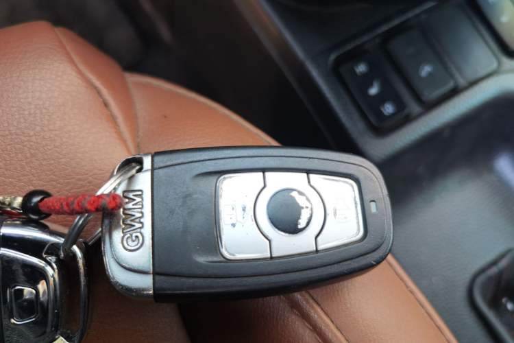 Used Haval H6 2015 Sport Edition 1.5T Automatic Two-Wheel Drive Luxury Model Vehicle Key