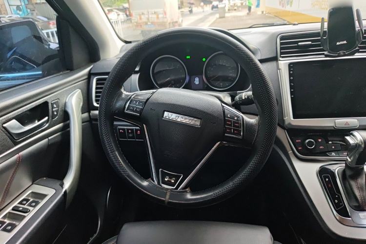 Used Haval H6 2015 Sport Edition 1.5T Automatic Two-Wheel Drive Luxury Model Steering Wheel