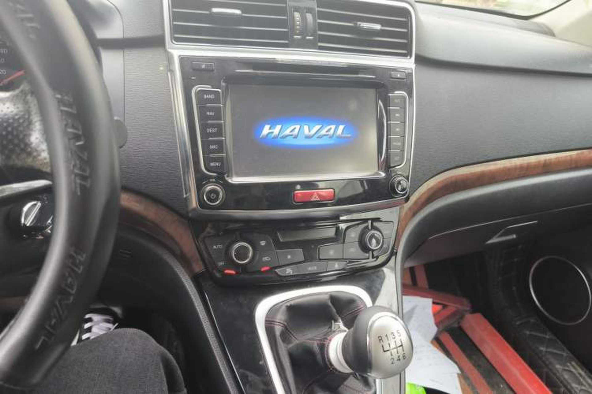 Used Haval H6 2015 Sport Edition 1.5T Manual Two-Wheel Drive Elite Model Audio And AC Panel