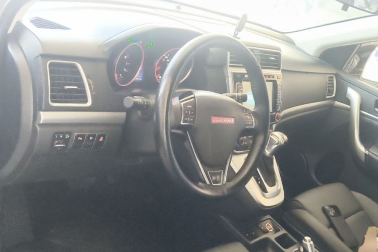 Used Haval H6 2015 Sport Edition 1.5T Automatic Two-Wheel Drive Luxury Model Center Console
