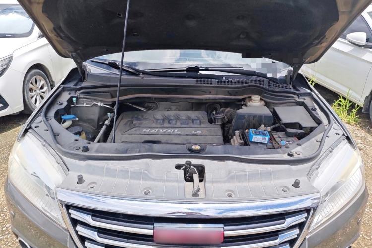 Used Haval H6 2015 Sport Edition 1.5T Automatic Two-Wheel Drive Luxury Model Engine Bay
