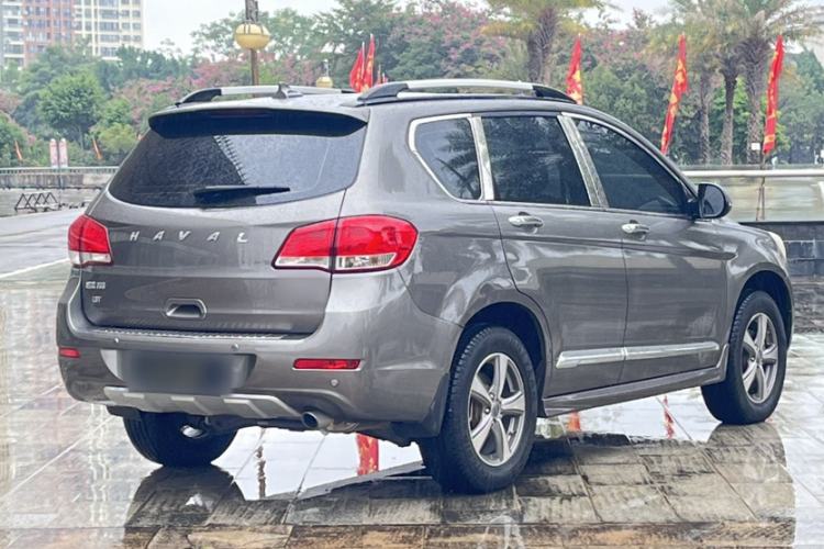 Used Haval H6 2015 Upgraded Model 1.5T Manual Two-Wheel Drive Elite Version Exterior 3