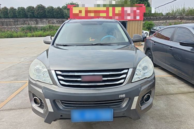 Used Haval H6 2015 Upgraded Model 1.5T Manual Two-Wheel Drive Elite Version Front
