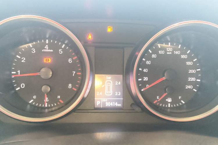 Used Haval H6 2015 Sport Edition 1.5T Automatic Two-Wheel Drive Luxury Model Instrument Cluster