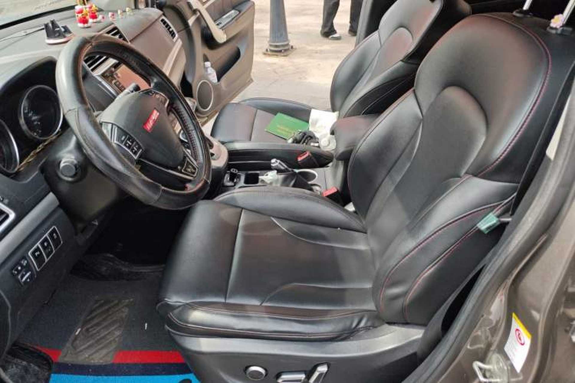 Used Haval H6 2015 Sport Edition 1.5T Automatic Two-Wheel Drive Luxury Model Left Front Seat