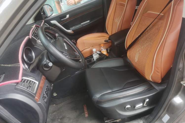 Used Haval H6 2015 Revised Version Sport Edition 1.5T Manual Transmission Two-Wheel Drive Elite Grade Left Front Seat