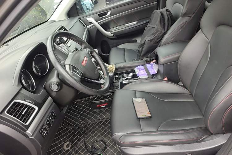 Used Haval H6 2015 Sport Edition 1.5T Automatic Two-Wheel Drive Luxury Model Left Front Seat
