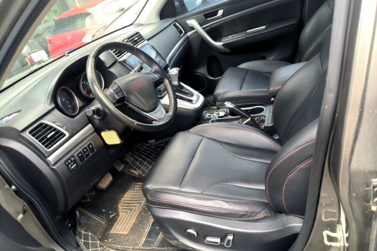 Used Haval H6 2015 Sport Edition 1.5T Automatic Two-Wheel Drive Luxury Model Left Front Seat