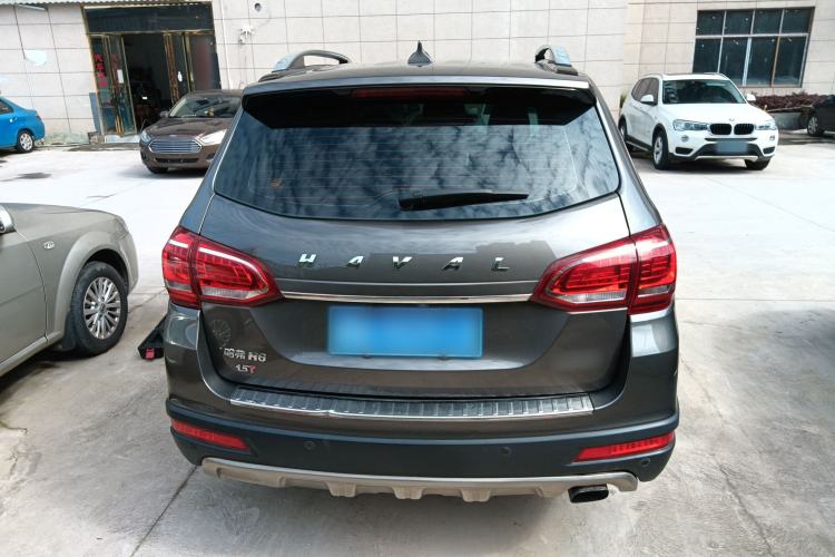 Used Haval H6 2015 Revised Version Sport Edition 1.5T Manual Transmission Two-Wheel Drive Elite Grade Rear