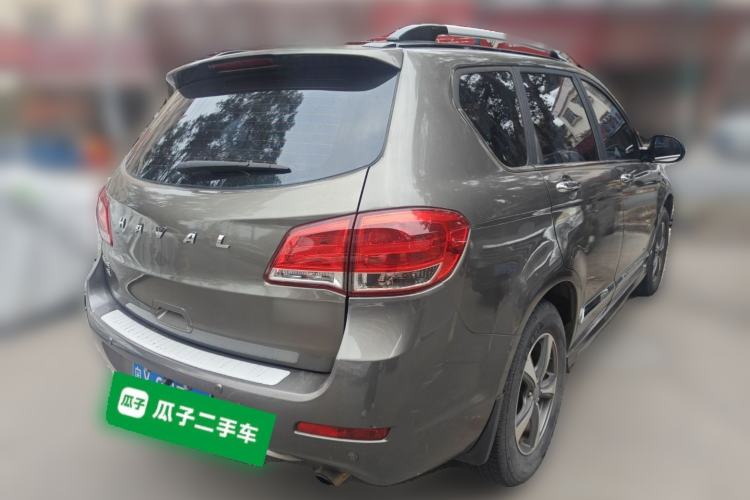 Used Haval H6 2015 Upgraded Model 1.5T Manual Two-Wheel Drive Elite Version Rear Right 45 Deg