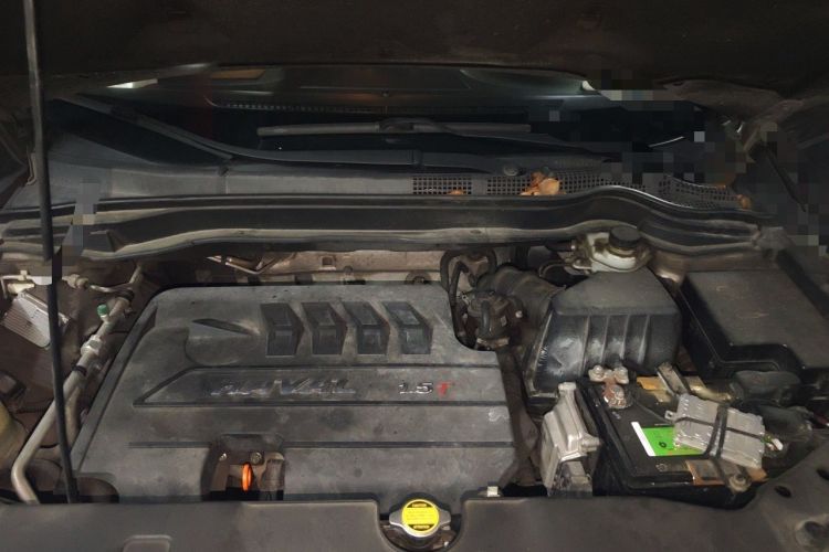 Used Haval H6 2015 Sport Edition 1.5T Automatic Two-Wheel Drive Luxury Model Engine Bay
