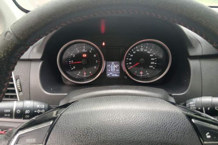 Used Haval H6 2015 Sport Edition 1.5T Automatic Two-Wheel Drive Luxury Model Instrument Cluster