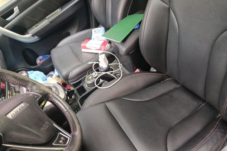 Used Haval H6 2015 Sport Edition 1.5T Automatic Two-Wheel Drive Luxury Model Left Front Seat