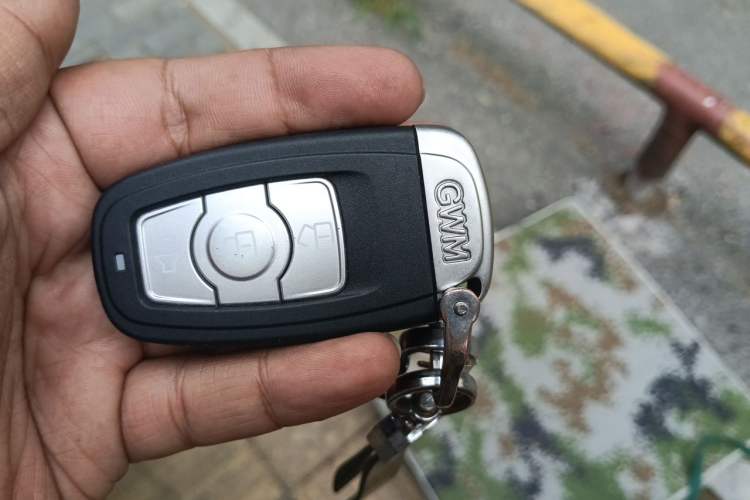 Used Haval H6 2015 Sport Edition 1.5T Automatic Two-Wheel Drive Luxury Model Vehicle Key