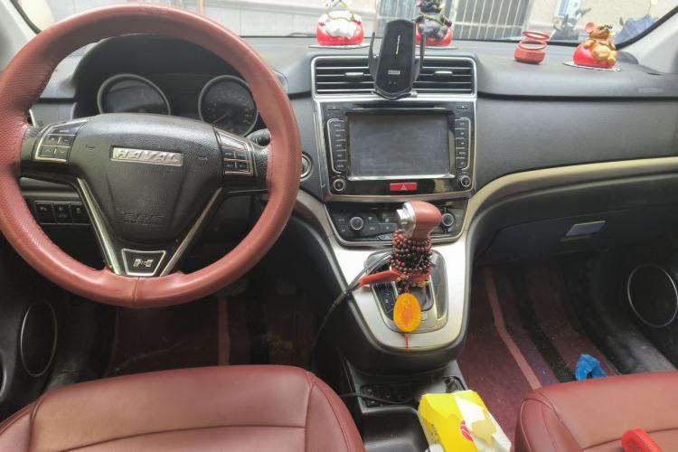Used Haval H6 2015 Sport Edition 1.5T Automatic Two-Wheel Drive Luxury Model Center Console