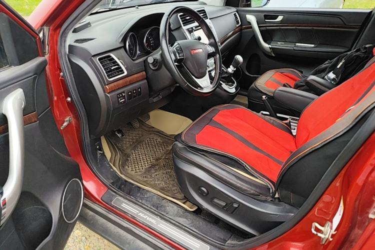 Used Haval H6 2015 Sport Edition 1.5T Manual Two-Wheel Drive Elite Model Driver Seat