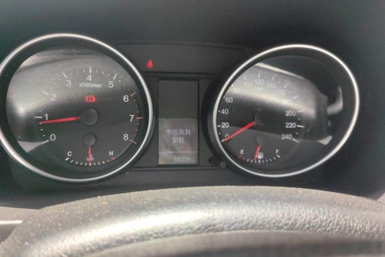 Used Haval H6 2015 Upgraded Model 1.5T Manual Two-Wheel Drive Elite Version Instrument Cluster