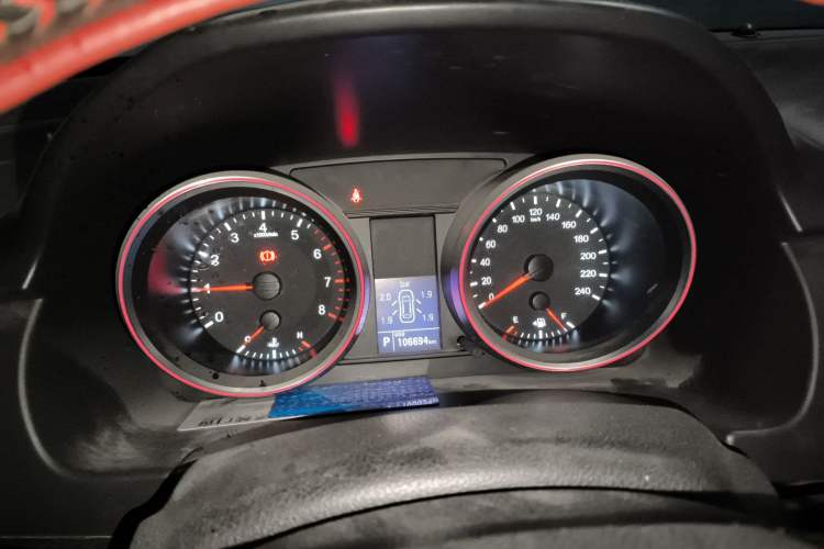 Used Haval H6 2015 Sport Edition 1.5T Automatic Two-Wheel Drive Luxury Model Instrument Cluster