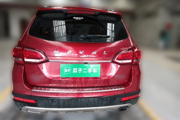Used Haval H6 2015 Revised Version Sport Edition 1.5T Manual Transmission Two-Wheel Drive Elite Grade Rear