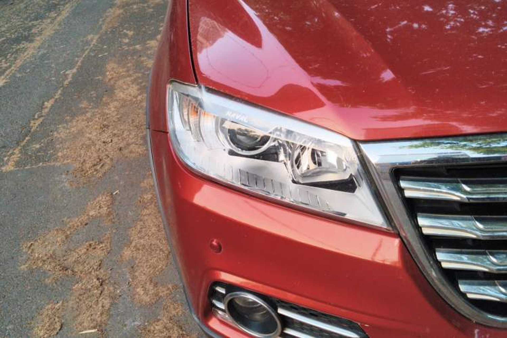 Used Haval H6 2015 Revised Version Sport Edition 1.5T Manual Transmission Two-Wheel Drive Elite Grade Right Front Headlight