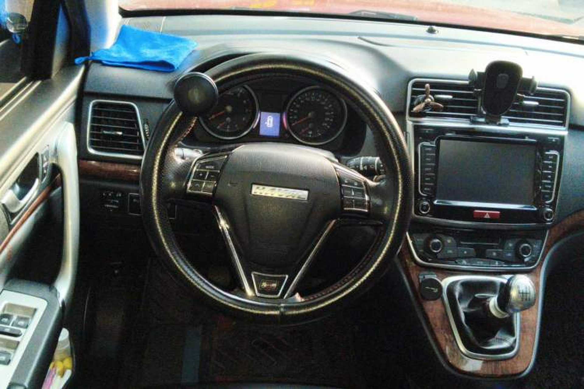Used Haval H6 2015 Revised Version Sport Edition 1.5T Manual Transmission Two-Wheel Drive Elite Grade Steering Wheel