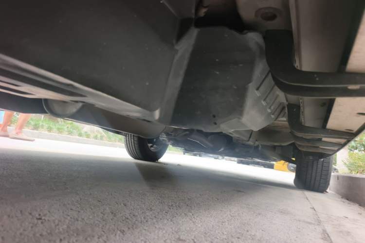 Used Haval H6 2015 Sport Edition 1.5T Automatic Two-Wheel Drive Luxury Model Chassis Rear Right