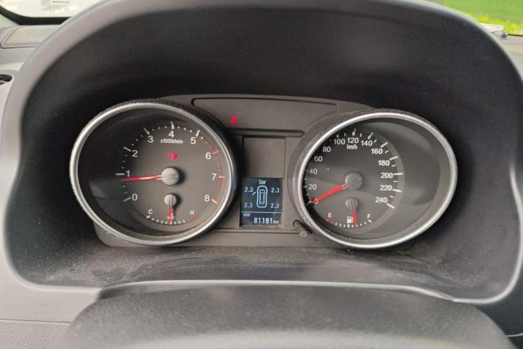 Used Haval H6 2015 Upgraded Model 1.5T Manual Two-Wheel Drive Elite Version Instrument Cluster