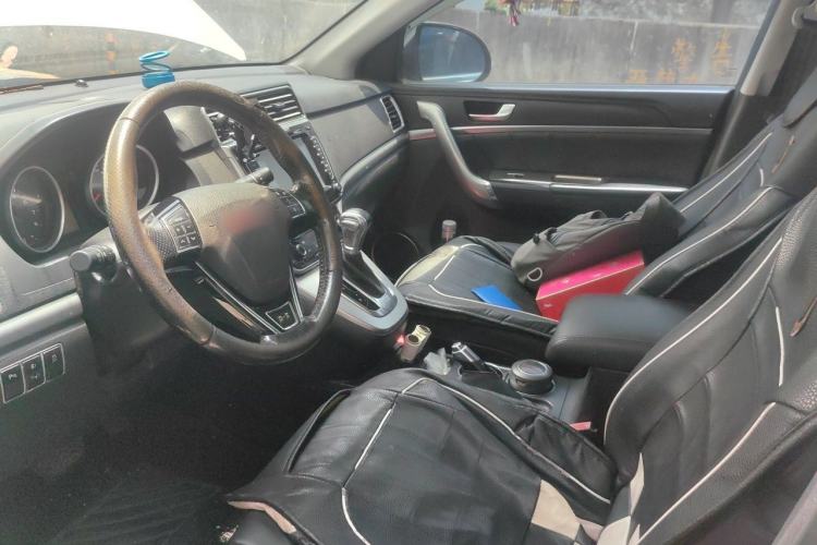 Used Haval H6 2015 Sport Edition 1.5T Automatic Two-Wheel Drive Luxury Model Left Front Seat