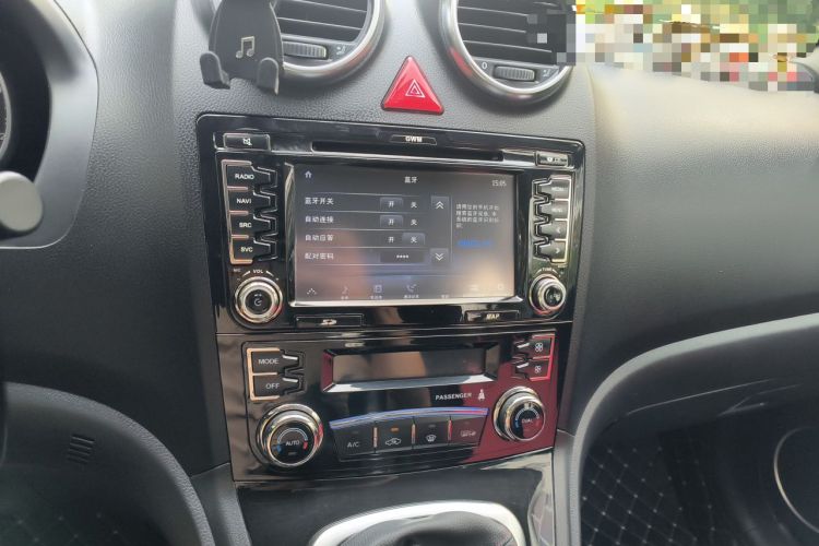 Used Haval H6 2015 Upgraded Model 1.5T Manual 4x4 Elite Version Audio And AC Panel