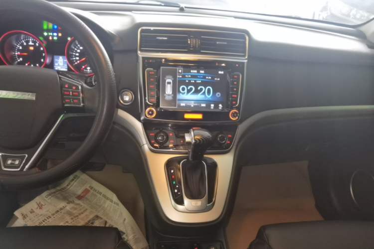 Used Haval H6 2015 Sport Edition 1.5T Automatic Two-Wheel Drive Luxury Model Audio And AC Panel