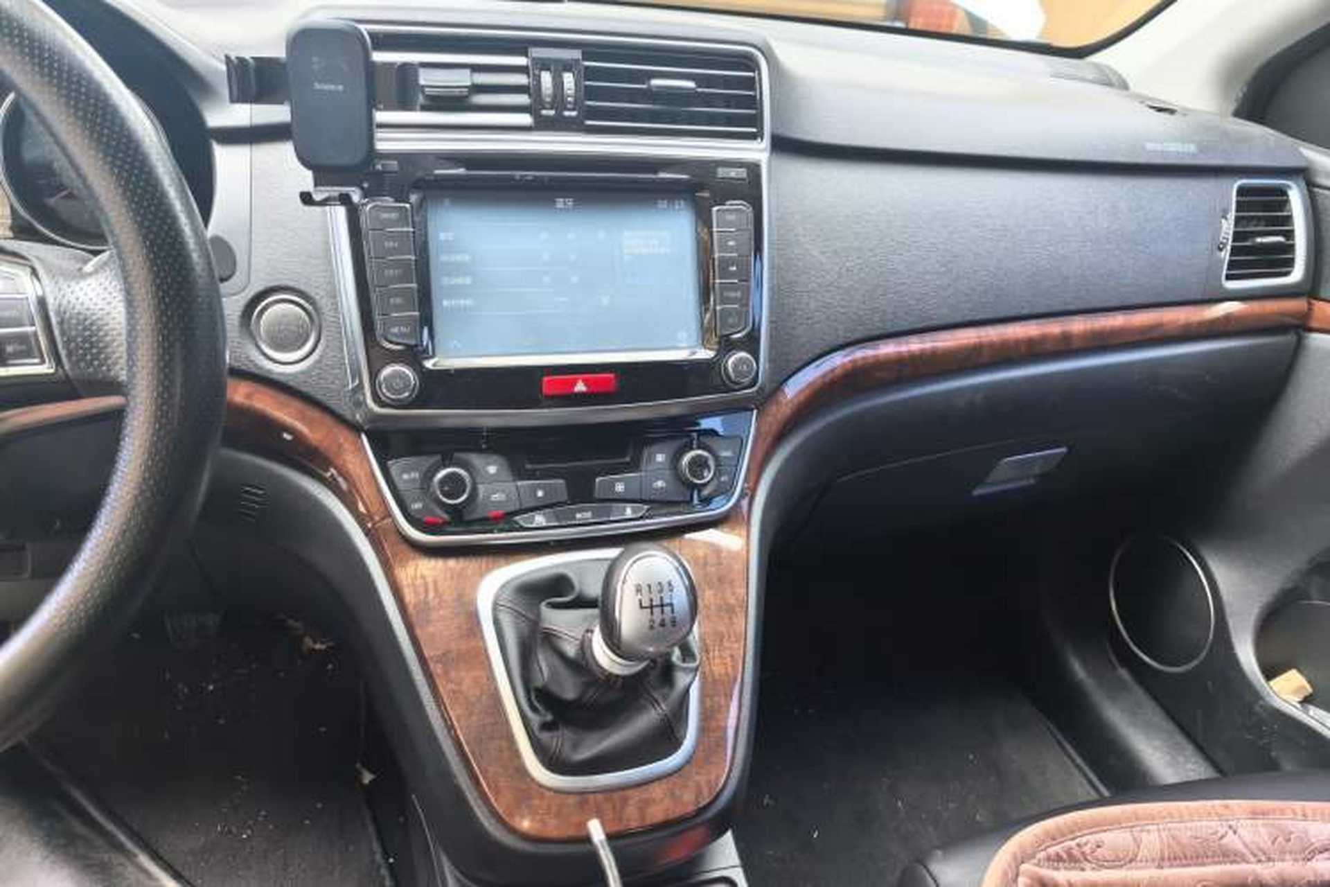 Used Haval H6 2015 Sport Edition 1.5T Manual Two-Wheel Drive Elite Model Audio And AC Panel