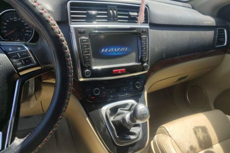 Used Haval H6 2015 Sport Edition 1.5T Manual 4x4 Prestige Model Audio And AC Panel