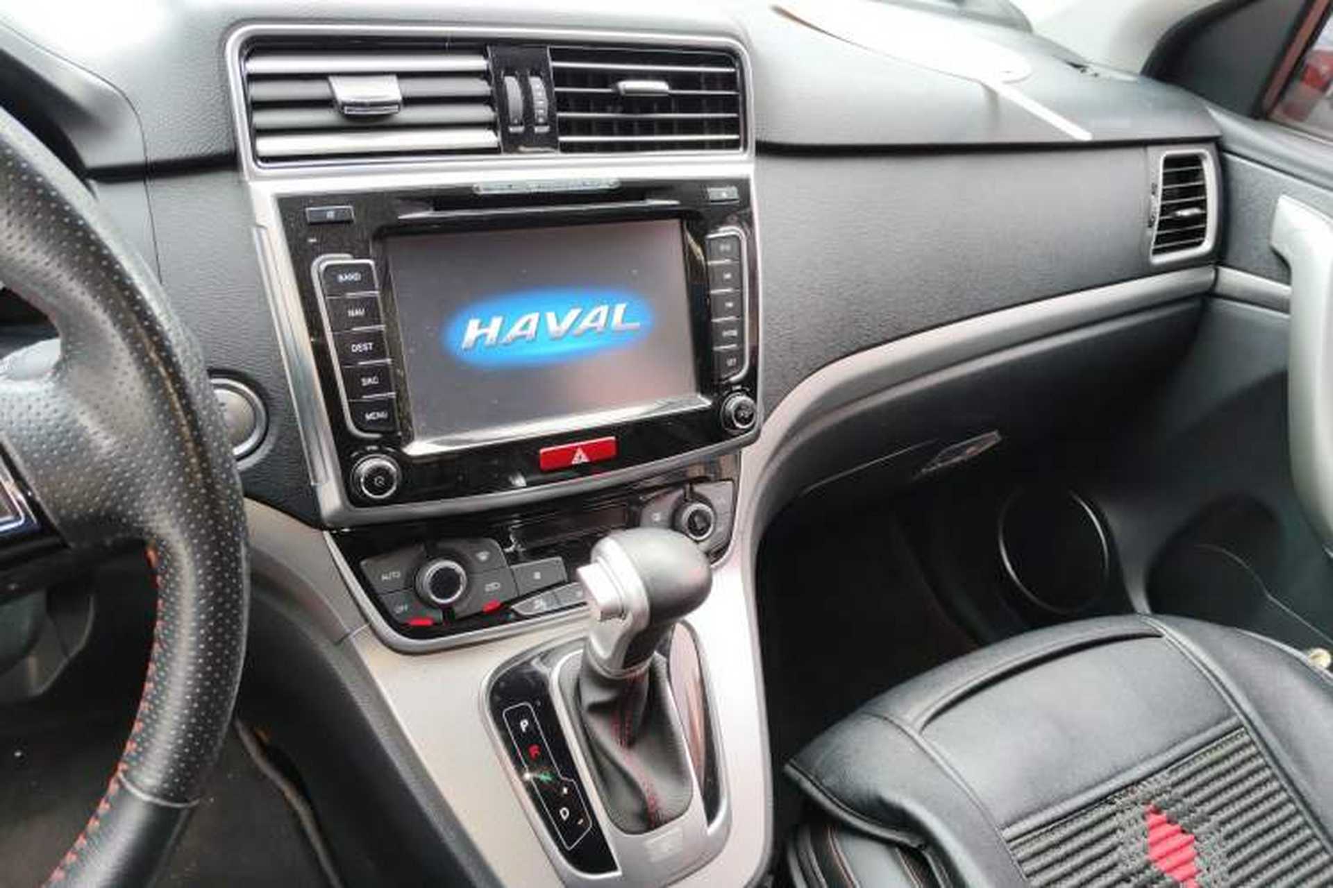 Used Haval H6 2015 Sport Edition 1.5T Automatic Two-Wheel Drive Luxury Model Audio And AC Panel