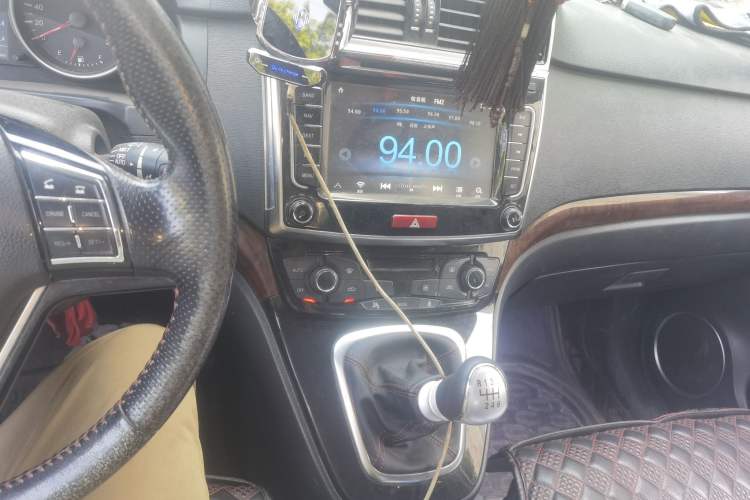 Used Haval H6 2015 Sport Edition 1.5T Manual Two-Wheel Drive Elite Model Audio And AC Panel