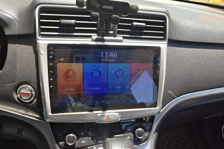 Used Haval H6 2015 Sport Edition 1.5T Automatic Two-Wheel Drive Luxury Model Audio And AC Panel