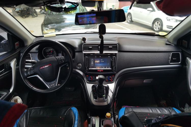 Used Haval H6 2015 Sport Edition 1.5T Automatic Two-Wheel Drive Luxury Model Center Console