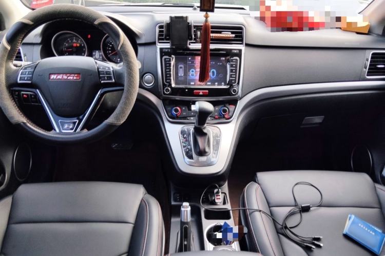 Used Haval H6 2015 Sport Edition 1.5T Automatic Two-Wheel Drive Luxury Model Center Console
