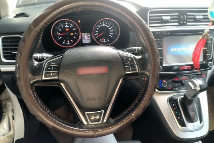 Used Haval H6 2015 Sport Edition 1.5T Automatic Two-Wheel Drive Luxury Model Center Console