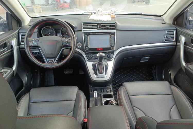 Used Haval H6 2015 Sport Edition 1.5T Automatic Two-Wheel Drive Luxury Model Center Console
