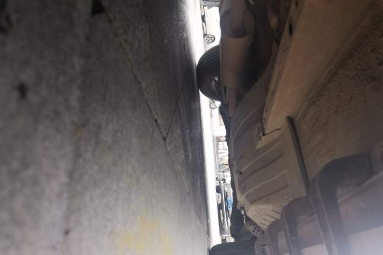 Used Haval H6  Chassis Front Left