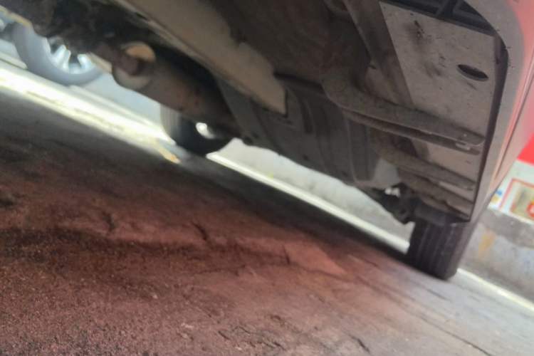 Used Haval H6 2015 Sport Edition 1.5T Manual Two-Wheel Drive Elite Model Chassis Front Left